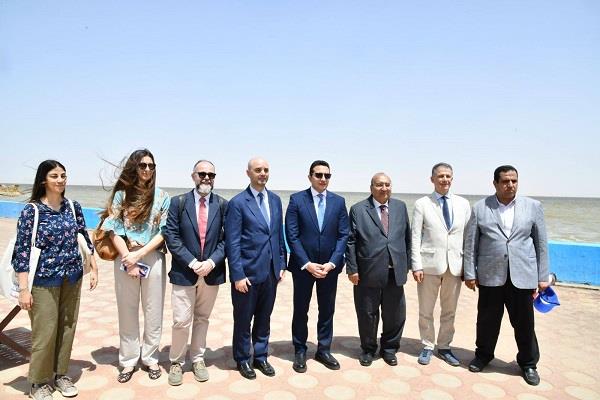 نائب محافظ الفيوم ورئيس اللجنة الوطنية لمكافحة ومنع الهجرة غير الشرعية يعقدان لقاءً مع المجتمع الأهلي والشباب  