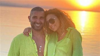 علياء بسيوني تروج لحفل أحمد سعد رغم إعلان انفصالهما