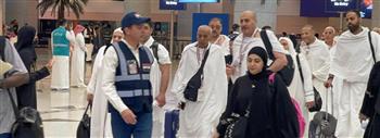 دموع الأمهات أمام الكعبة.. أسر شهداء الشرطة في رحلة وفاء من الدولة المصرية إلى الأراضي المقدسة