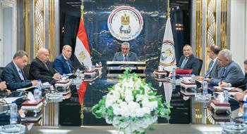 وزير الدولة للإنتاج الحربي يوجّه بضرورة توسيع التعاون الصناعي وتسريع وتيرة تنفيذ المشروعات لدعم خطط التطوير