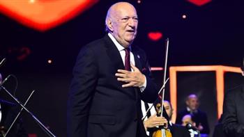 عمر خيرت يطرب جمهور لندن بحفل موسيقي على مسرح رويال ألبرت هول
