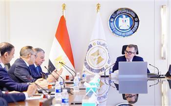 وزير التخطيط يلتقي قيادات شركتي "إن أي كابيتال" و"سهل" للمدفوعات لتعظيم الاستفادة من الاستثمارات الحكومية  
