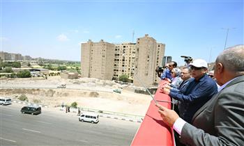 رئيس الوزراء يتفقد محور عمرو بن العاص