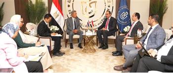 رئيس هيئة الرعاية الصحية يبحث مع سفير تايلاند شراكات استراتيجية ونقل الخبرات