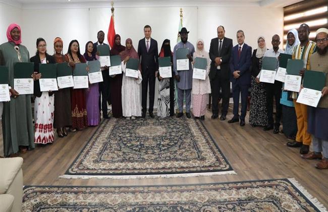 "الزراعة": تدريب 18 مبعوثا من 11 دولة أفريقية وآسيوية على مكافحة الآفات
