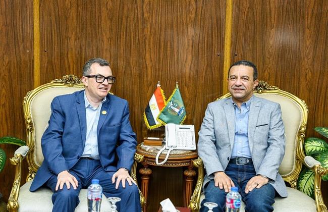 وزير التخطيط يعقد لقاءً موسعًا مع محافظ المنوفية لمناقشة الخطة الاستثمارية وجهود التنمية 