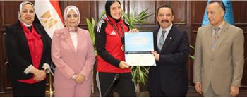 جامعة الإسكندرية تكرّم أبطال كلية علوم الرياضة الحاصلين على بطولات دولية