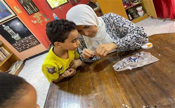 مكتبة الدقي الثقافية تنظم ورشة تشكيل بالخرز لتنمية المهارات الفنية