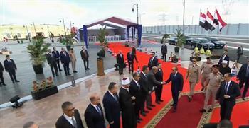 الرئيس السيسي يصل إلى مسجد الرحمن الرحيم لتأدية صلاة عيد الأضحى المبارك.. بث مباشر