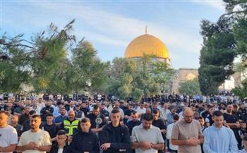 140 ألف مصلٍ يؤدون صلاة عيد الأضحى بالمسجد الأقصى