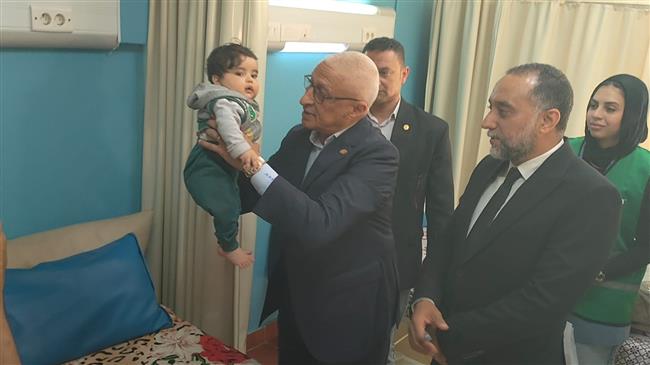 محافظ شمال سيناء يزور مستشفى العريش العام للتهنئة بعيد الأضحى