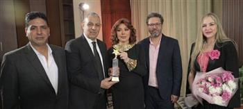 تكريم النجمة الكبيرة نبيلة عبيد بدرع ماسبيرو