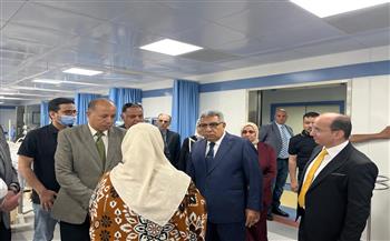 محافظ الدقهلية ورئيس جامعة المنصورة يشاركان مستشفى الأطفال احتفالها بعيد الأضحى