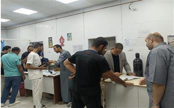 مدير الطب العلاجي بسوهاج يتفقد مستشفى جرجا العام لمتابعة انتظام العمل 