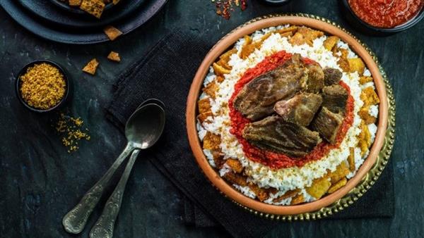 تاريخ أكلات العيد على مائدة المصريين.. روشتة غذائية لتناولها بصحة دون أضرار 
