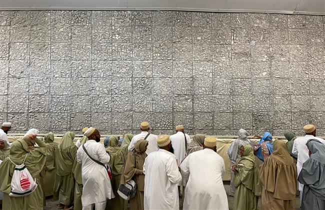 التضامن: حجاج الجمعيات الأهلية يواصلون رمي الجمرات  في أول أيام التشريق 