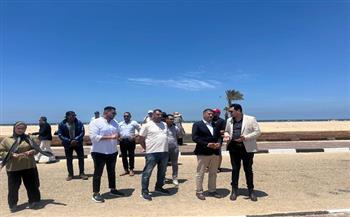 نائب محافظ الدقهلية يتفقد شواطئ جمصة ويشدد على رفع كفاءة الخدمات خلال العيد  