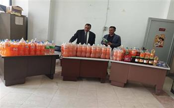 تموين الإسماعيلية يضبط كميات كبيرة من المياه الغازية والسلع الغذائية منتهية الصلاحية بأحد محال السوبر ماركت