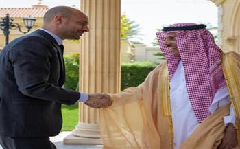 وزير خارجية فرنسا يجدد التزام بلاده بأمن شركائها في الخليج ودعم الحل السياسي للأزمة الإيرانية