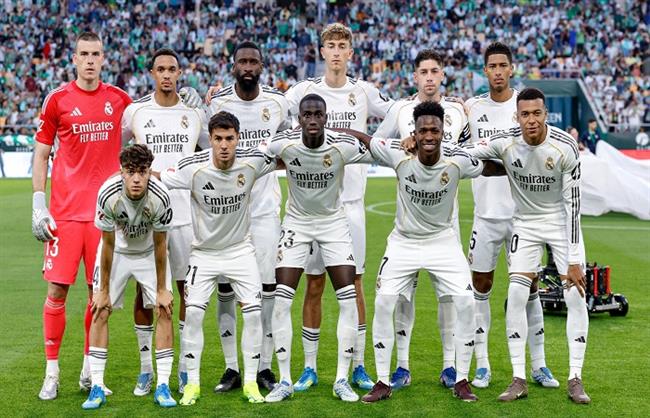 الدوري الإسباني.. انطلاق مواجهة ريال مدريد أمام إسبانيول