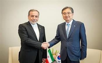 وزير خارجية كوريا الجنوبية يبحث مع نظيره الإيراني تطورات الوضع في الشرق الأوسط
