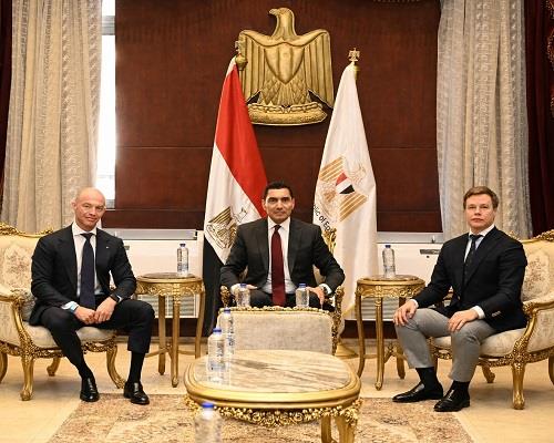 وزير الرياضة يلتقي نائب رئيس الأولمبية الروسية لتعزيز التعاون المشترك   
