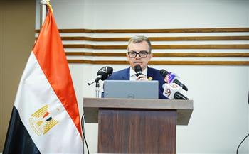 وزير التخطيط يلتقي أصحاب المشروعات الفائزة بالمبادرة الوطنية للمشروعات الخضراء الذكية