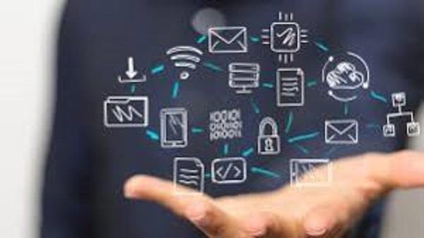 كيف يؤثر نمط الحياة الرقمي على صحة الدماغ؟.. أطباء يوضحون