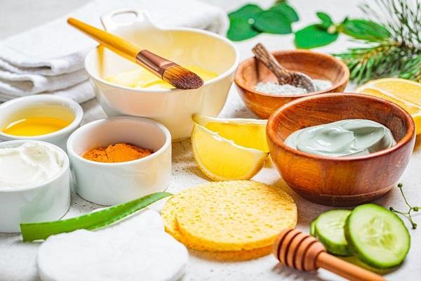 لجمالك.. 3 مكونات طبيعية لضمان الحصول على بشرة نضرة ومشرقة