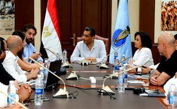 محافظ البحر الأحمر يعقد اجتماعًا لتنظيم احتفالات عيد الأضحى الكبرى بالغردقة 