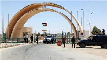 الأردن يمدد ساعات عمل مركز حدود الكرامة لمواكبة زيادة حركة الشحن باتجاه العراق