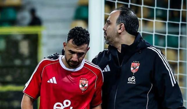 طبيب الأهلي يكشف موقف تريزيجيه وياسر وبلعمري من مباراة إنبي