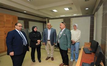 رئيس جامعة كفر الشيخ يتفقد مركز تأهيل وعلاج المصابين بكلية العلاج الطبيعي 