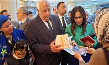 وزيرة الثقافة ومحافظ مطروح يتفقدان قصر الثقافة والفعاليات التراثية