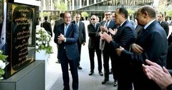 رئيس الوزراء يفتتح أول مركز للخدمات الضريبية المميزة بالقاهرة الجديدة.. ويؤكد: نعمل على خلق شراكة حقيقية