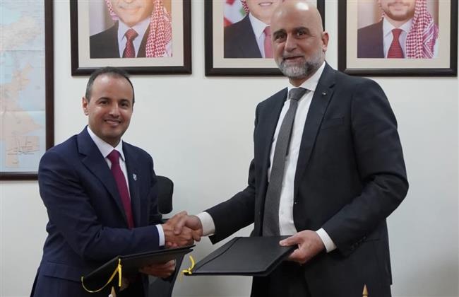 الأردن يؤمن إمدادات الغاز باتفاق جديد لاستئجار باخرة تغييز عائمة