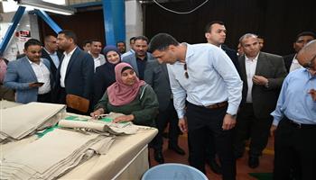 وزير الصناعة: الملابس الجاهزة صناعة استراتيجية تستهدف التوسع في التصدير