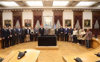 محافظ القاهرة يوقع ملحق تطوير «عزبة خير الله (3)» بقيمة 13.5 مليون جنيه بدعم الاتحاد الأوروبي