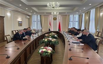 وزير الاستثمار يبحث مع نائب رئيس الوزراء البيلاروسي توطين التكنولوجيا وإقامة قواعد إنتاجية بمصر