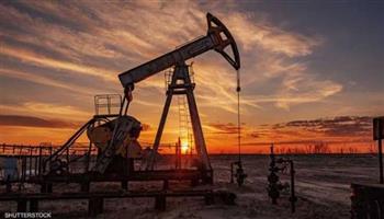 ارتفاع العقود الآجلة للنفط الأمريكي إلى 96.33 دولارًا للبرميل