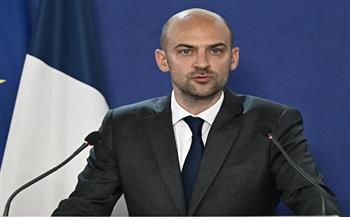 وزير خارجية فرنسا: لا رفع للعقوبات على إيران طالما ظل مضيق هرمز مغلقاً 