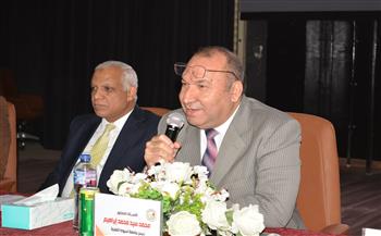 جامعة أسيوط الأهلية تنظم ندوة حول الذكاء الاصطناعي في إدارة الأعمال ودوره في دعم قرارات الشركات