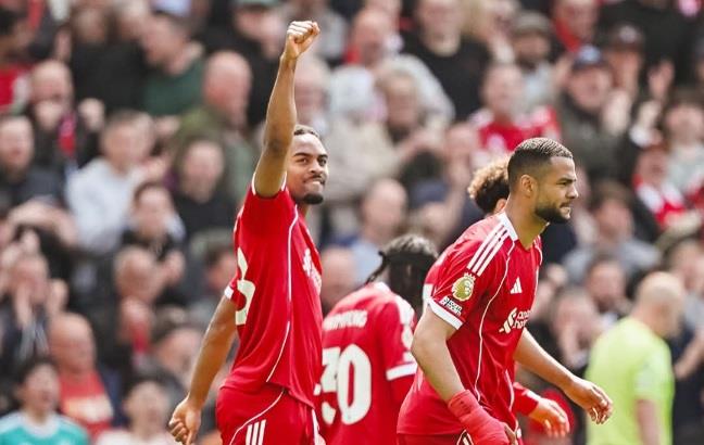 الدوري الإنجليزي.. ليفربول يتقدم على تشيلسي بهدف مبكر