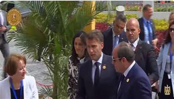 الرئيس السيسي يستقبل ماكرون في مقر جامعة سنجور الجديد بمدينة برج العرب الجديدة