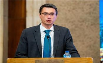المدير الإقليمي للبنك الدولي: الاقتصاد المصري قادر على تحقيق نمو مستدام يصل إلى 6% سنويًا