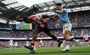 الدوري الإنجليزي.. نصف ساعة سلبية بين مانشستر سيتي وبرينتفورد