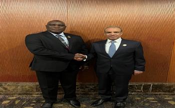 وزير الخارجية يؤكد أهمية زيادة حجم التبادل التجاري وتشجيع الاستثمارات المتبادلة مع جامبيا