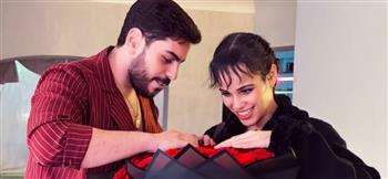 نور عمرو دياب تتلقّى هدية  من خطيبها.. تفاصيل