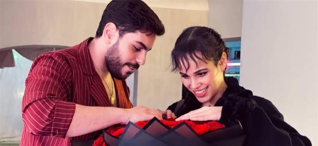 نور عمرو دياب تتلقّى هدية  من خطيبها.. تفاصيل