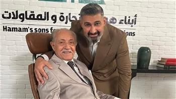 ياسر جلال ينعى عبدالعزيز مخيون: رحل رمز من رموز الفن المصري الأصيل